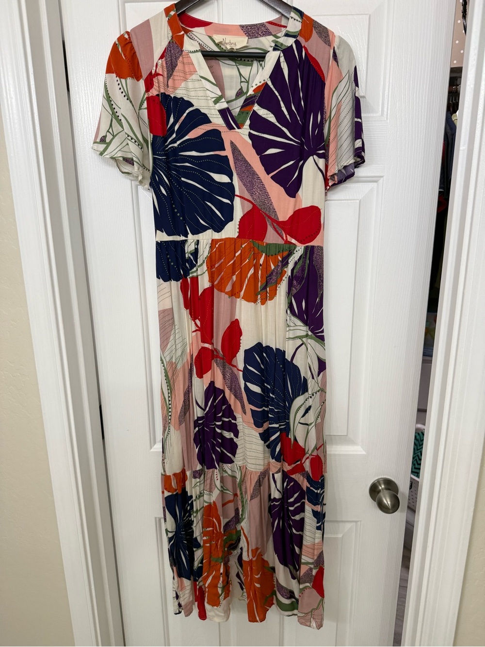 Nurture by Westbound Tropical Printed Tiered Midi Dress in Multicolor